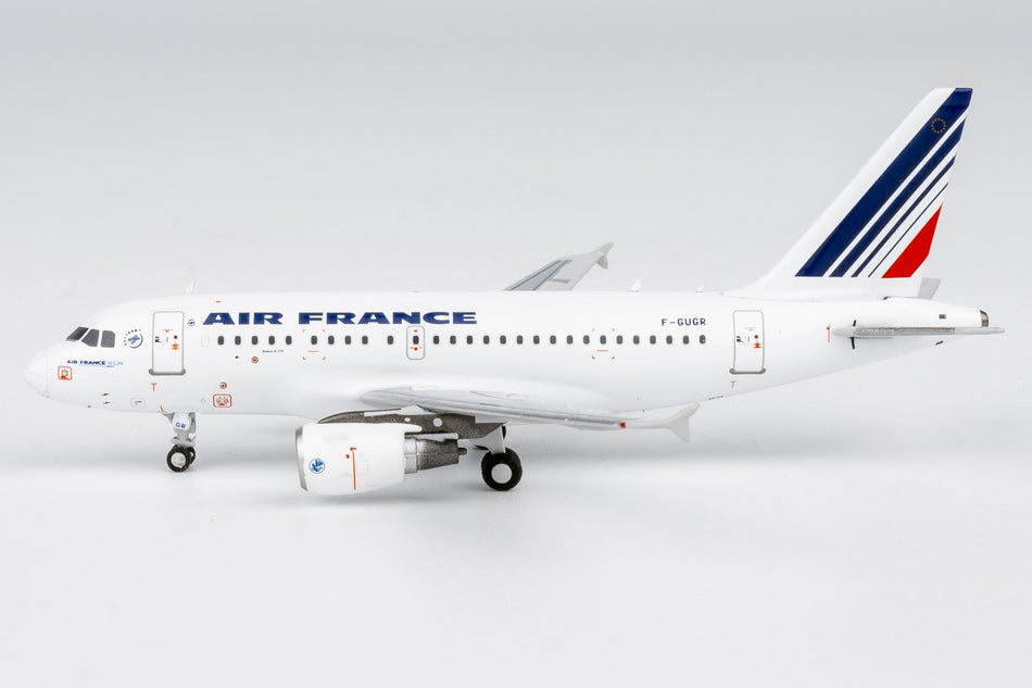 NG Models Air France Airbus A318-100 'Retro Livery' Diecast Model - F-GUGR - 1/400