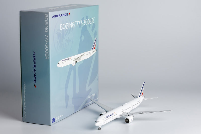 NG Models Air France Boeing 777-300ER Diecast - F-GZNA - 1/400