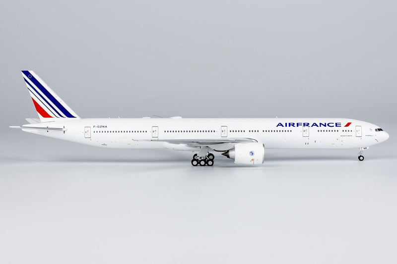 NG Models Air France Boeing 777-300ER Diecast - F-GZNA - 1/400