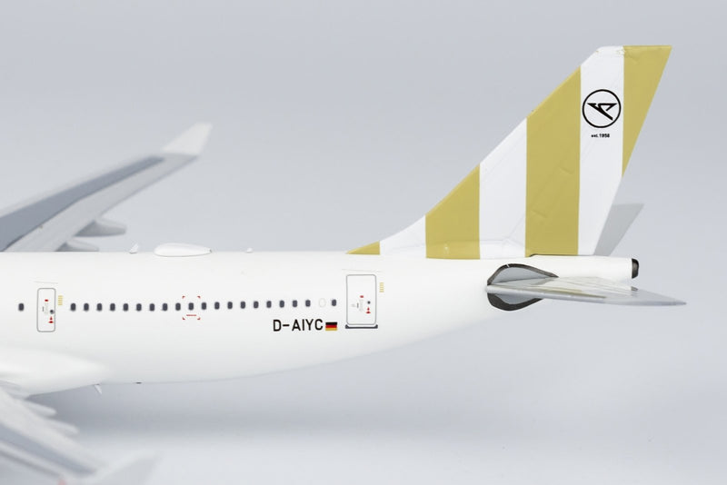 NG Models Condor Airbus A330-200 Diecast Model - D-AIYC - 1/400