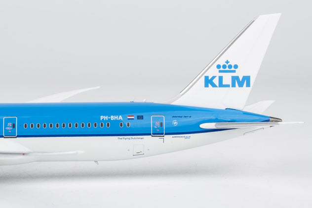 NG Models KLM Boeing 787-9 1:400 Diecast Model Aircraft - PH-BHA