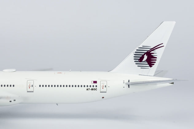 NG Models Qatar Airways Boeing 777-300ER Retro Livery 1:400 Diecast Model Aircraft - A7-BOC