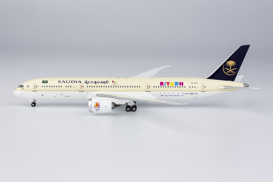 NG Models Saudi Arabian Airlines Boeing 787-9 1/400 Diecast Model Aircraft - HZ-ARC