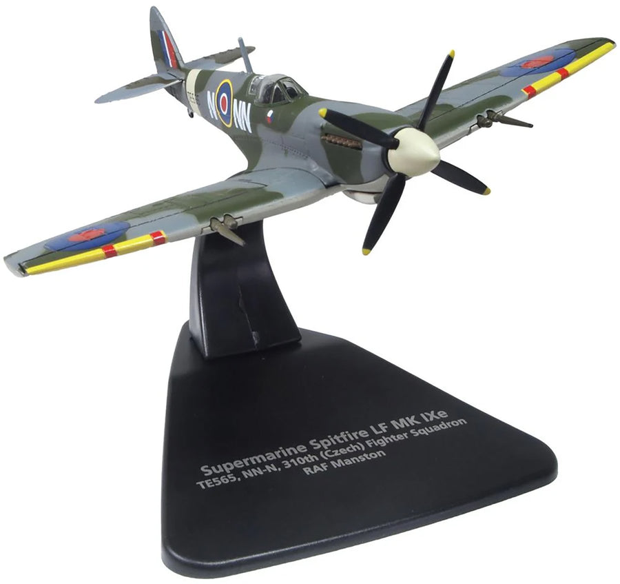 Oxford Diecast Spitfire LF Mk.IXe TE565 310 Czech Squadron 1945 1:72 Diecast Model Aircraft