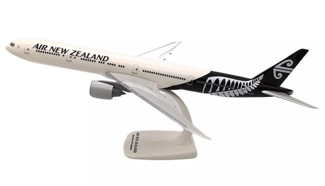 PPC Holland Air New Zealand Boeing 777-300ER ZK-OKR 1/200 Scale Plastic Model Aircraft