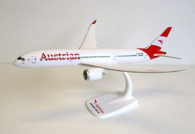 PPC Holland Austrian Airlines Boeing 787-9 1:200 Plastic Model Aircraft