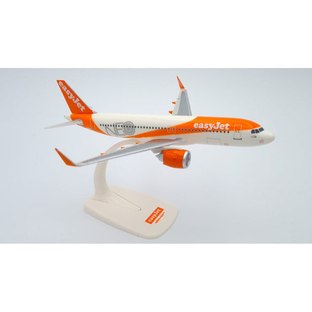 PPC Holland EasyJet Airbus A320 Neo 1:200 Plastic Model Aircraft