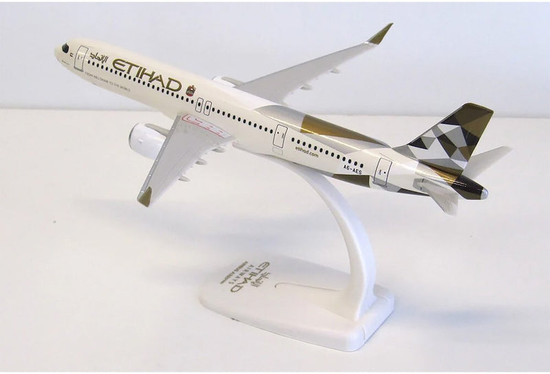 PPC Etihad Airbus A321 Neo Plastic Model - 1/200 Scale