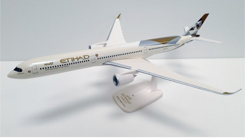PPC Etihad Airbus A350-1000 Plastic Model - 1/200 Scale