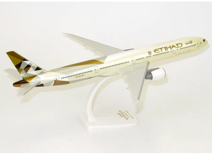 PPC Holland Etihad Airways Boeing 777-300ER 1:200 Plastic Model Aircraft
