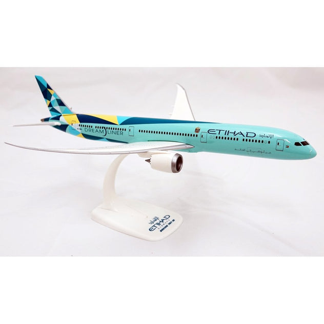 PPC Holland Boeing 787-10 Etihad Airways 1:200 Scale Plastic Model Aircraft
