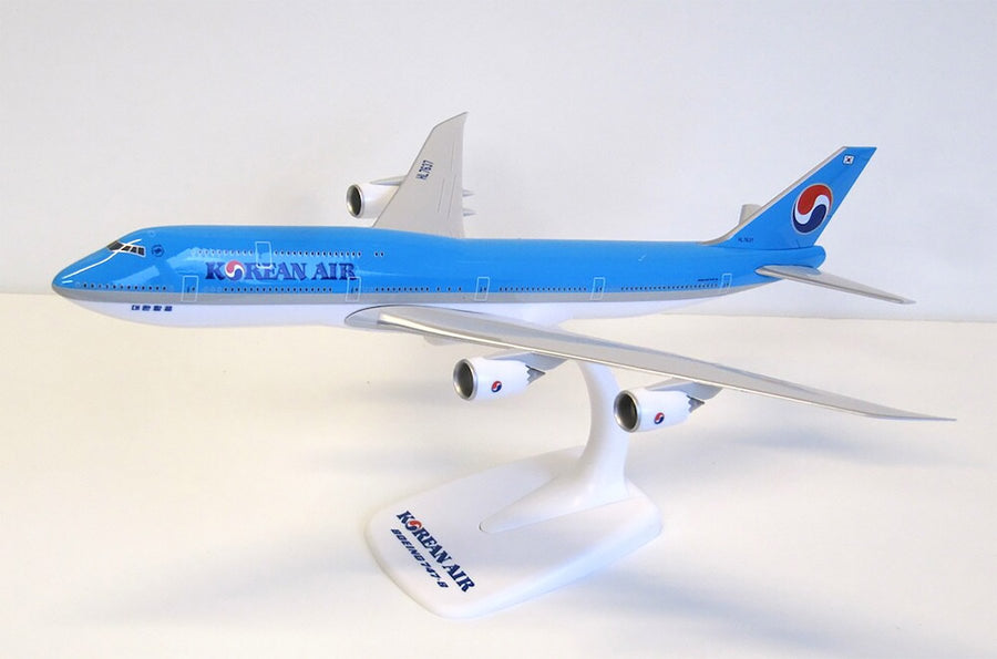PPC Holland Korean Air Boeing 747-8 1:250 Scale Plastic Model Aircraft