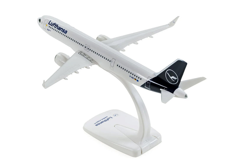 PPC Lufthansa Airbus A321 Neo Plastic Model - 1/200 Scale