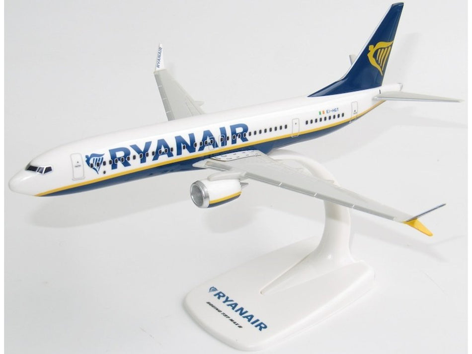 PPC Ryanair Boeing 737 Max 8 Plastic Model - 1/200 Scale