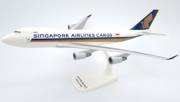 PPC Holland Boeing 747-400FR Singapore Airlines 1:250 Plastic Model Aircraft