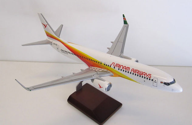 PPC Holland Boeing 737-800 Surinam 1:200 Scale Plastic Model Aircraft