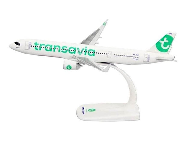 PPC Holland Transavia Airbus A321 Neo 1:200 Scale Plastic Model Aircraft