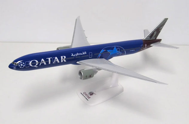 PPC Qatar Boeing 777-300ER "PSG Champions League" Plastic Model - 1/200
