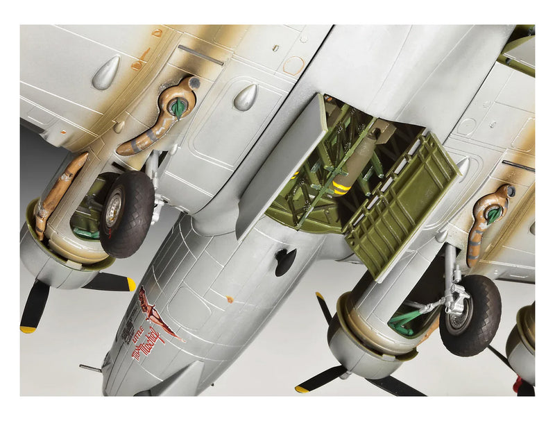 Revell B-17G Flying Fortress 1:72 Plastic Model Aircraft Kit