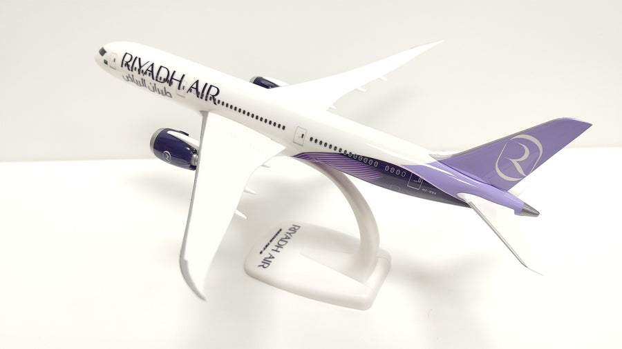 PPC Holland Boeing 787-9 Riyadh Air White Livery 1:200 Plastic Model Aircraft