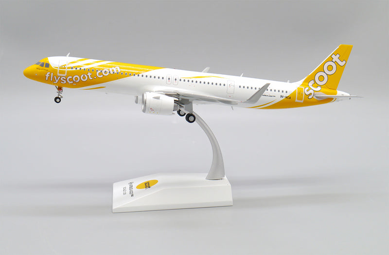 JC Wings Scoot Airbus A321 Neo 9V-NCB Diecast Model Aircraft - 1/200