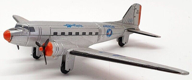 Motormax Sky Wings C-47 Skytrain American Airlines 1/100 Diecast Model Aircraft