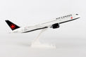 Skymarks Air Canada B787-9 Plastic Model - Scale 1:200