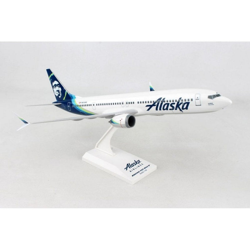 Skymarks Alaska B737 Max 8 Plastic Model - Scale 1:130