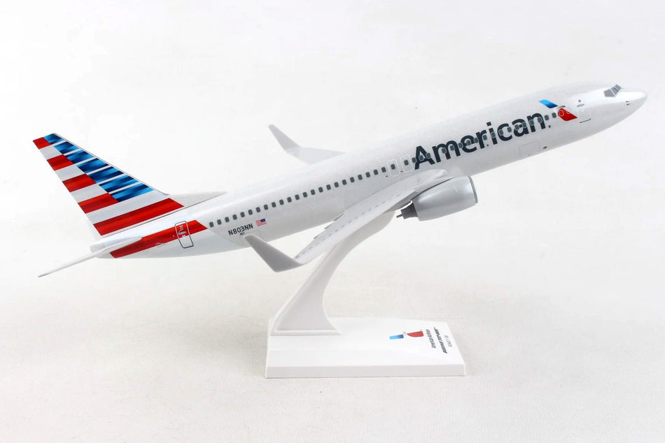 Skymarks American Airlines B737-800 Plastic Model - Scale 1:130