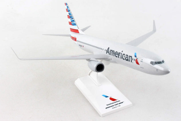 Skymarks American Airlines Boeing 737-800 1:130 Plastic Model Aircraft