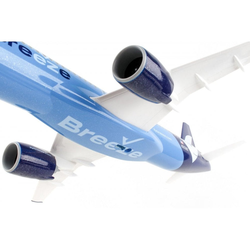 Skymarks Breeze A220-300 Plastic Model - Scale 1:100