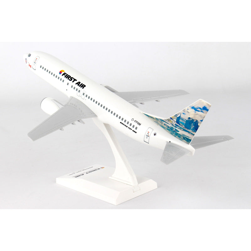 Skymarks First Air Boeing 737-400 Iceberg Livery Plastic Model - Scale 1:130