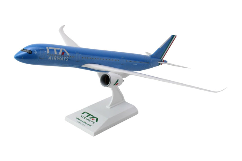 Skymarks ITA Airbus A350-900 Plastic Model - Scale 1:200