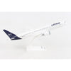 Skymarks Lufthansa B787-9 Plastic Model - Scale 1:200