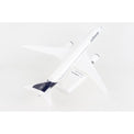 Skymarks Lufthansa B787-9 Plastic Model - Scale 1:200