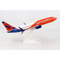 Skymarks Sun Country Boeing 737-800 Plastic Model - Scale 1:200