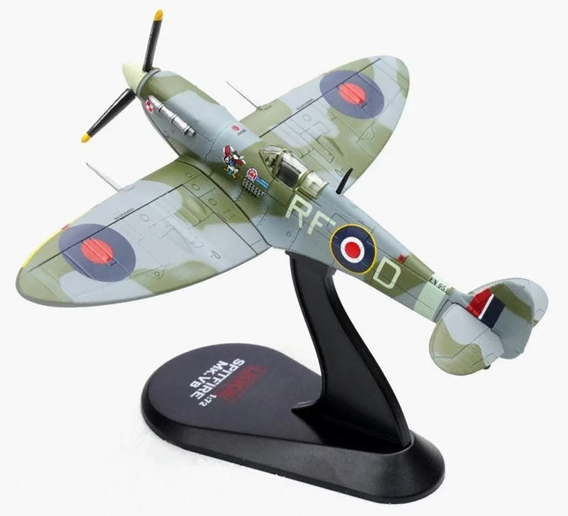 Panzerkampf Spitfire Mk.Vb RF-D 303 Sqn 1/72 Diecast Model Aircraft - PAN14618LC