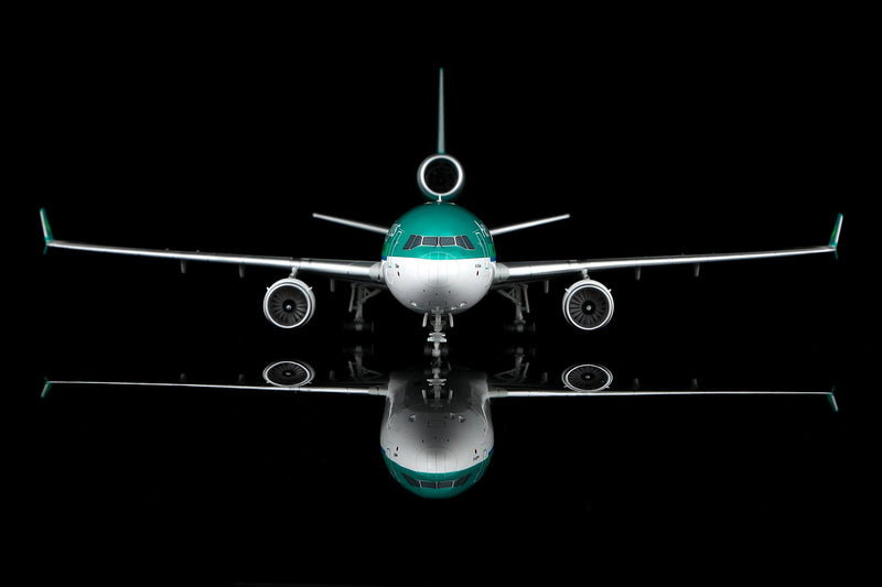 SQ Wings Aer Lingus McDonnell Douglas MD-11 N272WA Diecast Model - 1/200