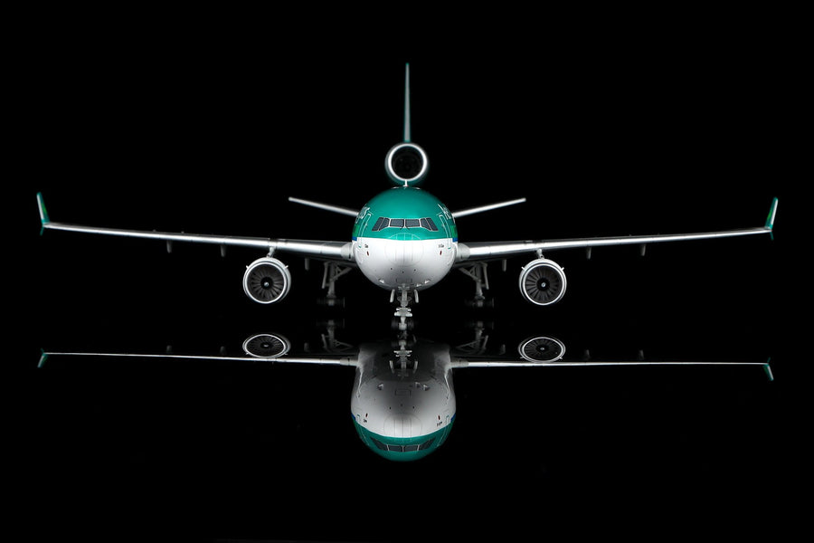 SQ Wings Aer Lingus McDonnell Douglas MD-11 N272WA 1/200 Diecast Model Aircraft