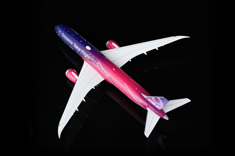 SQ Wings Boeing Company 787-9 N1015B "Dreams Take Flight" Livery Diecast Model - 1/200