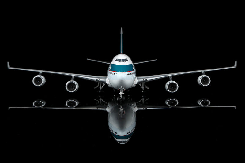 SQ Wings Cathay Pacific Boeing 747-400 B-HUJ Diecast Model - 1/200
