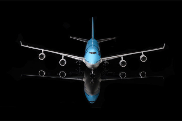 SQ Wings Korean Air Boeing 747-400 HL7488 Museum Livery 1/200 Diecast Model Aircraft