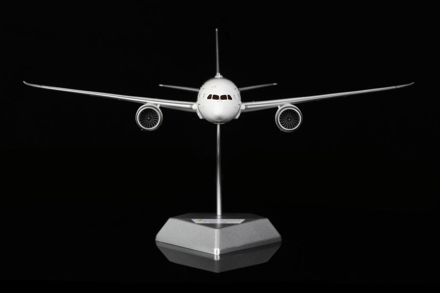 SQ Wings Singapore Airlines Boeing 787-10 9V-SCJ 1:200 Diecast Model Aircraft