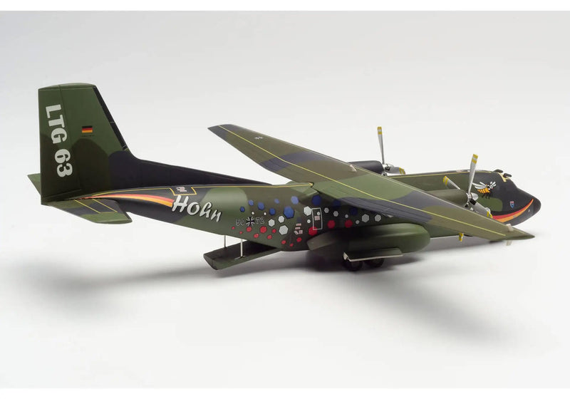 Transall C-160 Luftwaffe "400,000 flight hours" 50+72 Diecast Model - 1/200 - HE570909